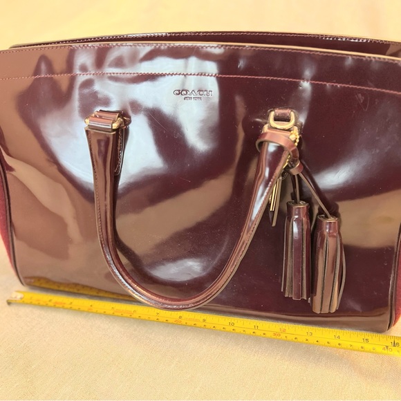 Burgundy Coach satchel/laptop bag rarely used - Picture 2 of 4